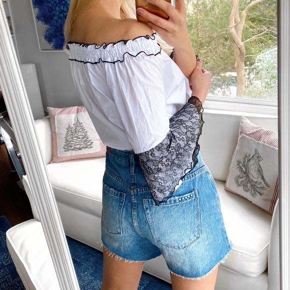 π² ZARA BOHO WHITE BLACK LACE BELL SLEEVE LOOSE FIT OPEN SHOULDER RUFFLE TOP! - Picture 3 of 16